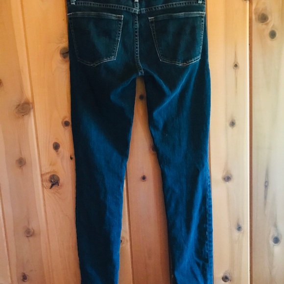 Women’s Gap jeans - Picture 3 of 4